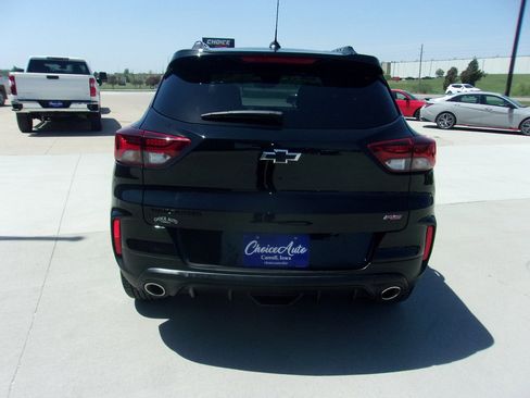 Used 2023 Chevrolet TrailBlazer RS w/ Convenience Package FWD image 3