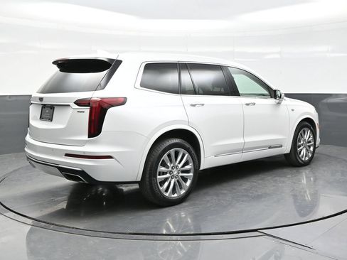 Certified 2023 Cadillac XT6 Premium Luxury AWD/4WD image 7