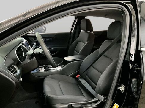 Used 2022 Chevrolet Malibu LS image 24