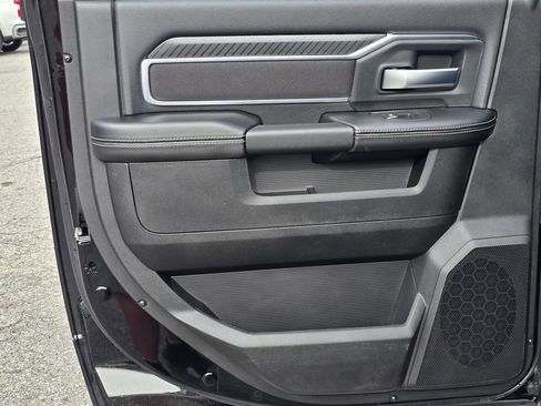 New 2026 RAM 3500 Big Horn AWD/4WD image 38