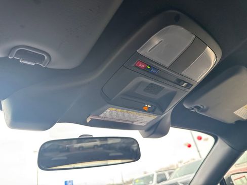 Used 2024 Toyota GR86 Premium image 27