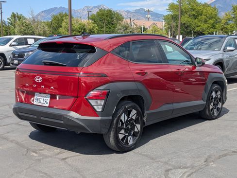 Certified 2024 Hyundai Kona SEL FWD image 3