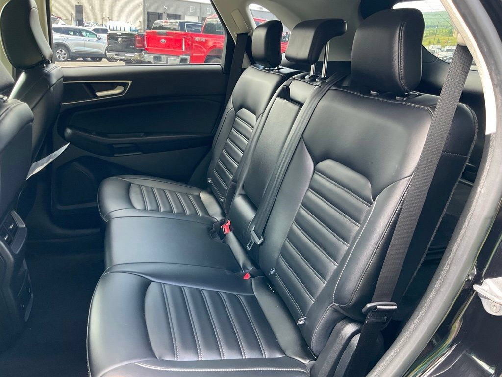 Certified 2023 Ford Edge SEL w/ Convenience Package AWD/4WD image 13