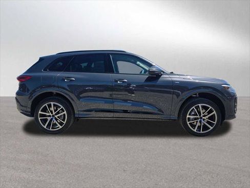 New 2026 Audi Q5 Premium Plus AWD/4WD image 2