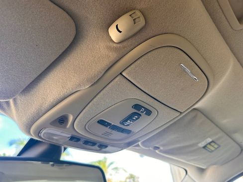 Used 2008 Jaguar XJ8 RWD image 52