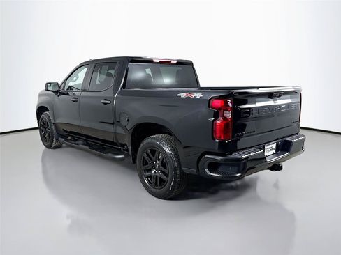 Used 2023 Chevrolet Silverado 1500 Custom w/ Rally Edition AWD/4WD image 7