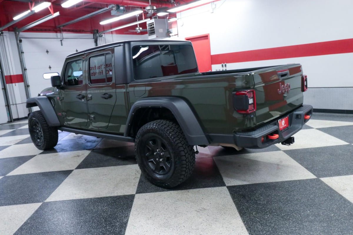Used 2021 Jeep Gladiator Mojave AWD/4WD image 6