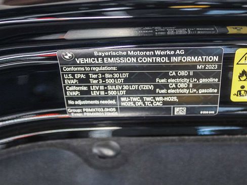 Certified 2023 BMW X5 xDrive45e w/ M Sport Package image 40