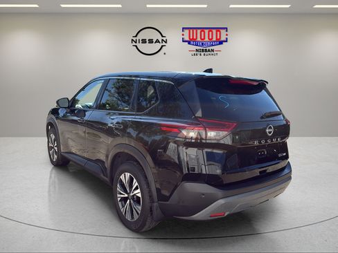 Used 2023 Nissan Rogue SV AWD/4WD image 8