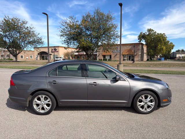 Used 2012 Ford Fusion SE FWD image 5