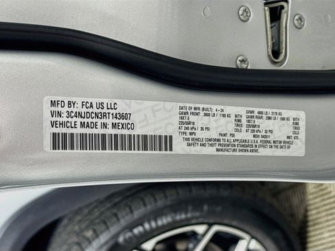 Used 2024 Jeep Compass Limited AWD/4WD image 26