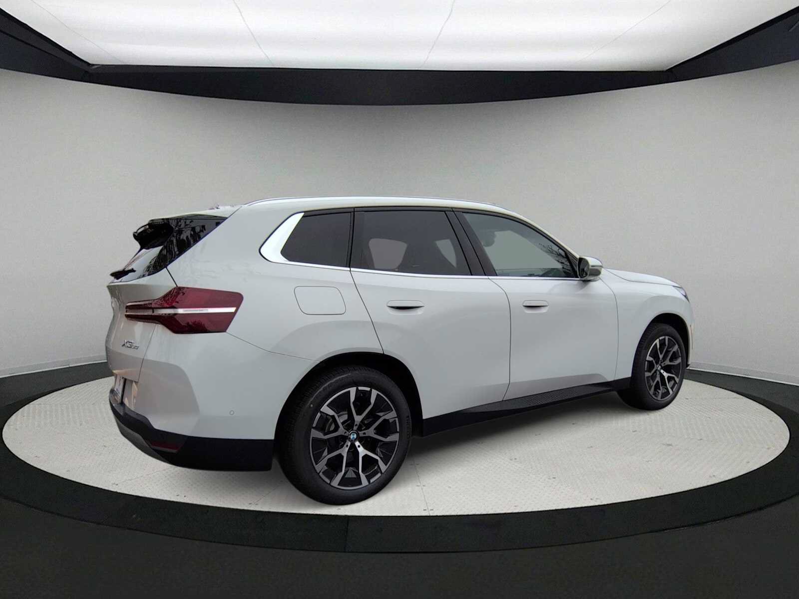 Used 2026 BMW X3 xDrive30i w/ Convenience Package AWD/4WD image 8