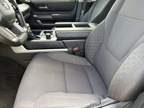 Used 2022 Toyota Tundra SR5 w/ Convenience Package RWD image 19