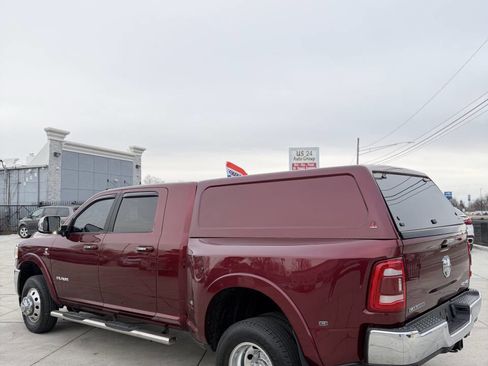 Used 2019 RAM 3500 Laramie image 8