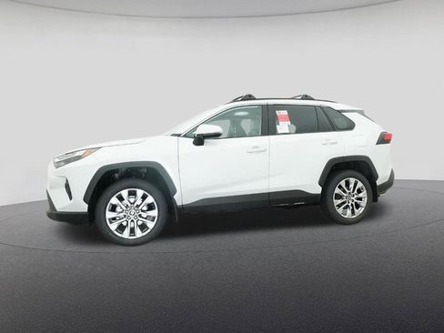 New 2025 Toyota RAV4 XLE Premium image 18