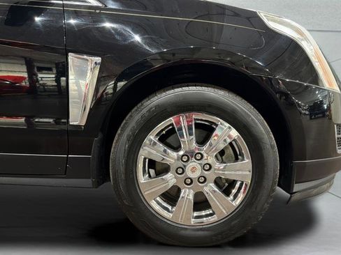 Used 2015 Cadillac SRX Luxury w/ Driver Awareness Package image 34