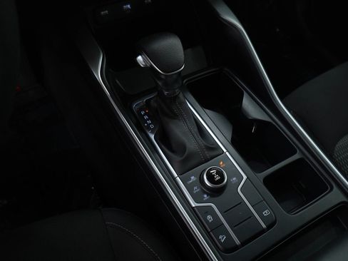 Used 2023 Kia Sorento LX image 22