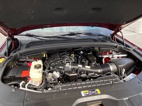 Used 2022 Jeep Grand Cherokee Limited image 21