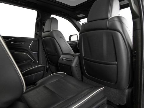 Used 2021 Cadillac Escalade Sport image 24