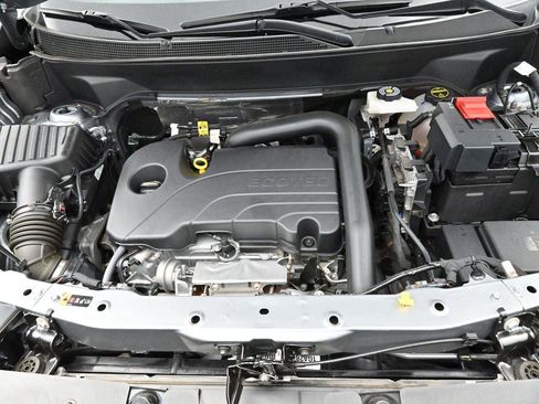 Used 2025 Chevrolet Equinox LT AWD/4WD image 34