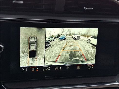 Certified 2025 GMC Sierra 1500 Denali w/ Denali Reserve Package image 15