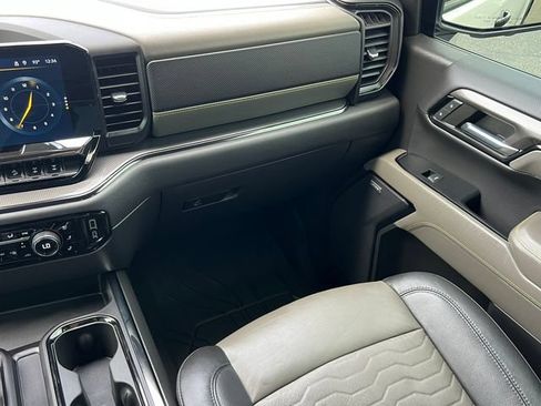 Used 2023 Chevrolet Silverado 1500 ZR2 AWD/4WD image 41