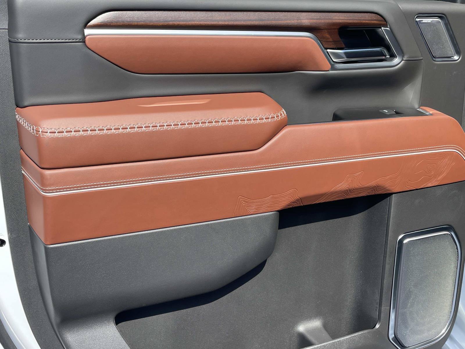 New 2026 GMC Sierra 2500 Denali Ultimate AWD/4WD image 23