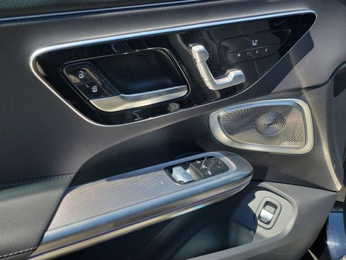 New 2026 Mercedes-Benz CLE 300 4MATIC Coupe image 8