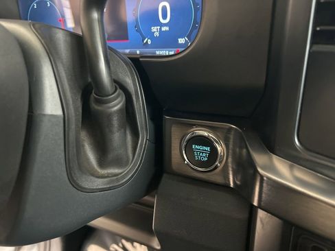 Used 2025 Ford F350 Lariat AWD/4WD image 51