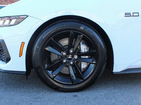 Used 2025 Ford Mustang GT image 30