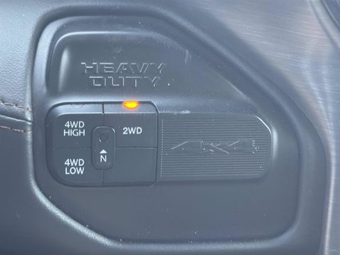 Used 2022 RAM 3500 Limited AWD/4WD image 23
