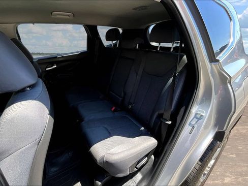 Used 2021 Hyundai Santa Fe SEL w/ Convenience Package AWD/4WD image 24