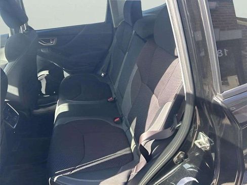 Used 2019 Subaru Forester Premium image 8