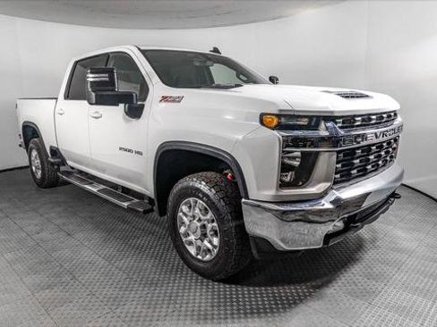 Used 2022 Chevrolet Silverado 2500 LT w/ Convenience Package AWD/4WD image 12