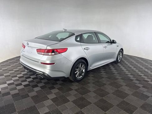 Used 2019 Kia Optima LX FWD image 5