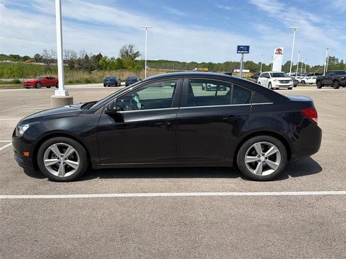 Used 2014 Chevrolet Cruze LT FWD image 4