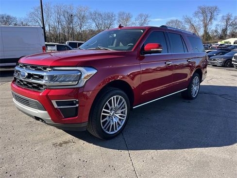 Used 2022 Ford Expedition Max Limited image 7