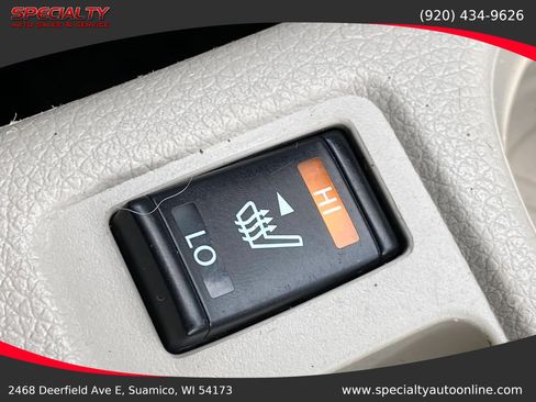 Used 2018 Nissan Rogue Sport SV w/ SV Technology Package AWD/4WD image 26