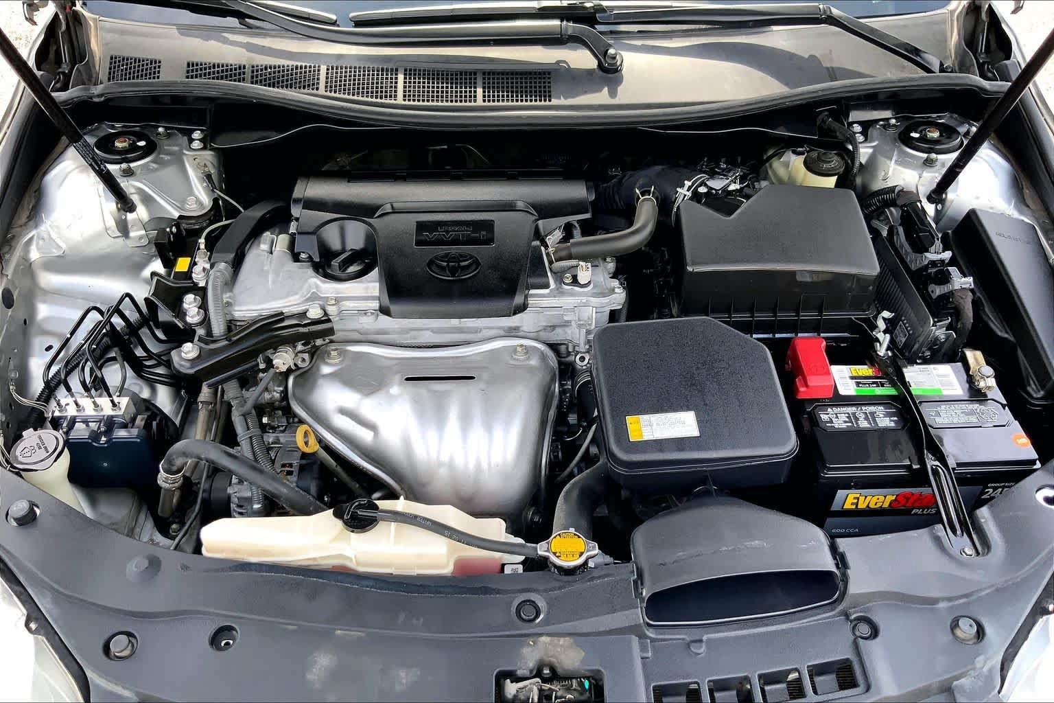 Used 2015 Toyota Camry LE FWD image 31
