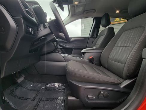 Used 2024 Ford Escape Active AWD/4WD image 18