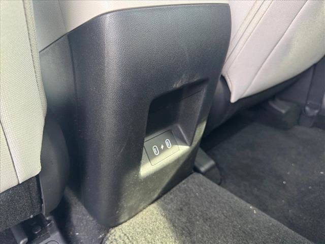Used 2025 Hyundai Tucson SE FWD image 16