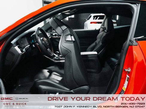 Used 2022 BMW M4 xDrive Competition w/ Executive Package image 28