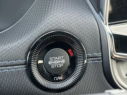 New 2026 Jeep Compass Latitude AWD/4WD image 29