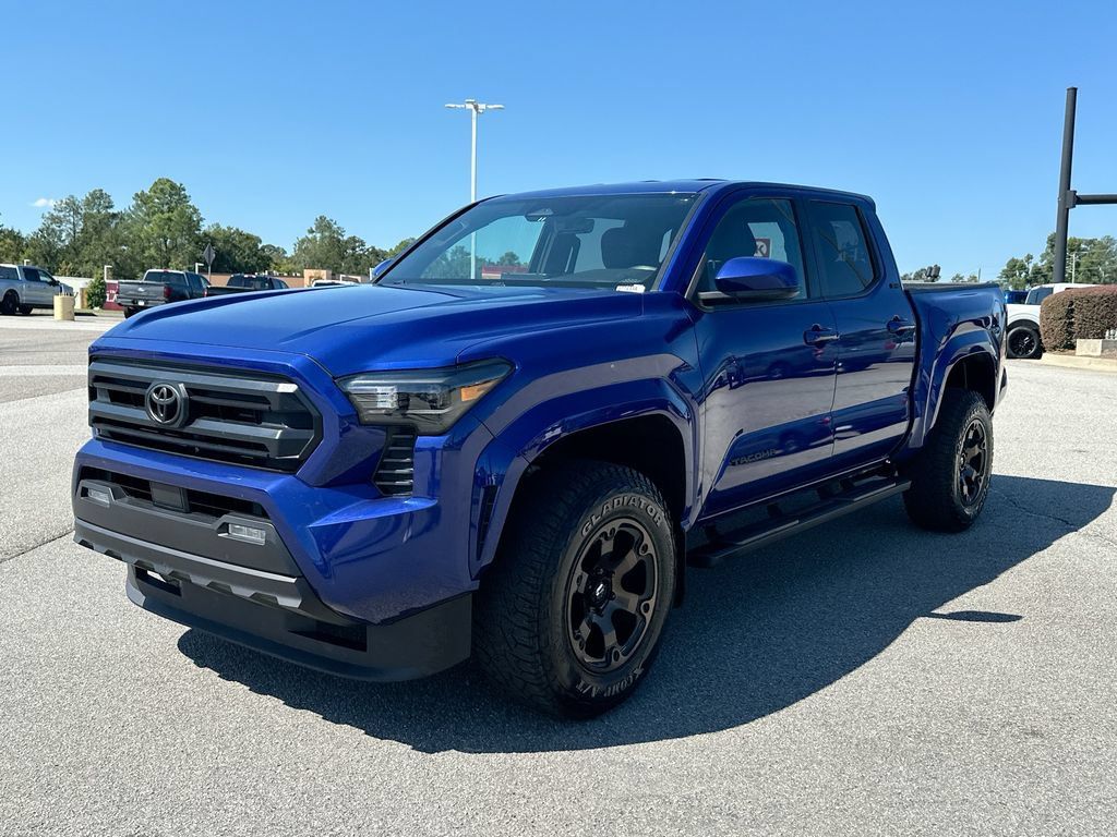 Used 2025 Toyota Tacoma SR5 RWD image 1