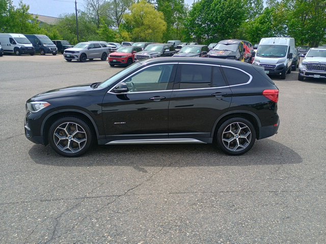 Used 2018 BMW X1 xDrive28i AWD/4WD image 2