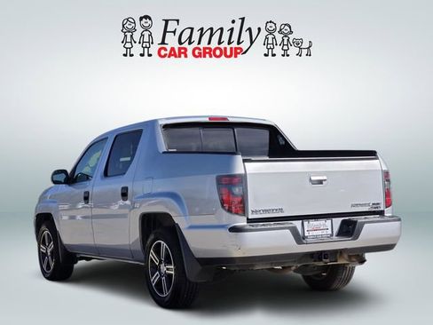 Used 2014 Honda Ridgeline Sport image 3