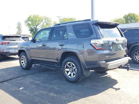 Used 2023 Toyota 4Runner TRD Off-Road Premium w/ Off Road Premium Plus Package AWD/4WD image 5