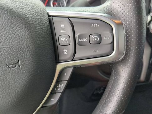New 2025 RAM 2500 Tradesman AWD/4WD image 17