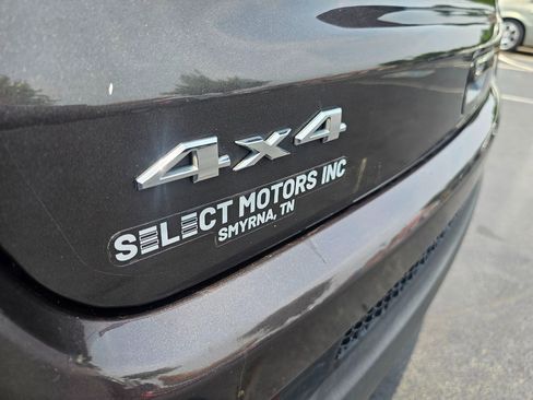 Used 2018 Jeep Compass Latitude w/ Popular Equipment Group image 8