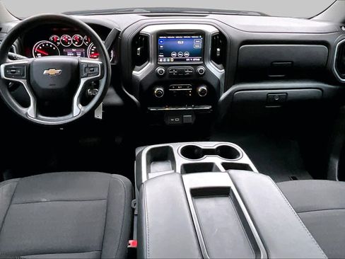 Used 2020 Chevrolet Silverado 1500 LT AWD/4WD image 16